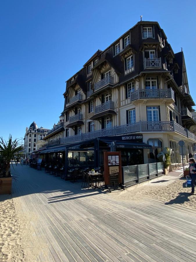 Le Petit Flaubert * Trouville-sur-Mer